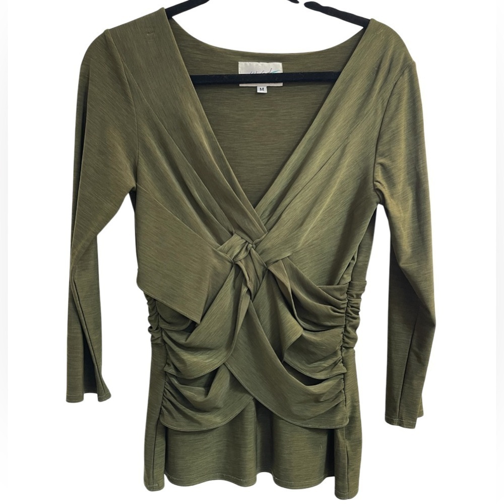 Linda Segal Green top, quarter length sleeve, Size Women’s Medium